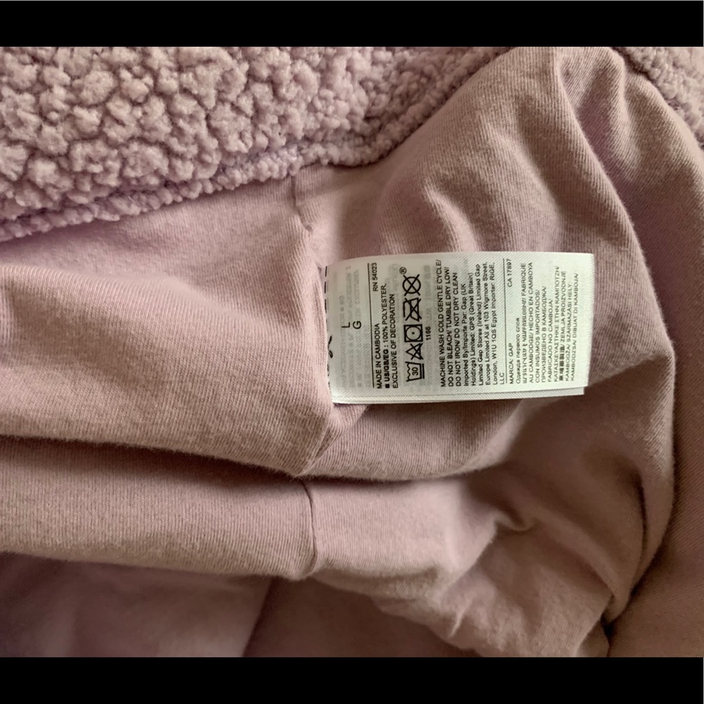 Donate Gap Sherpa Sweater - Picture 6 of 12